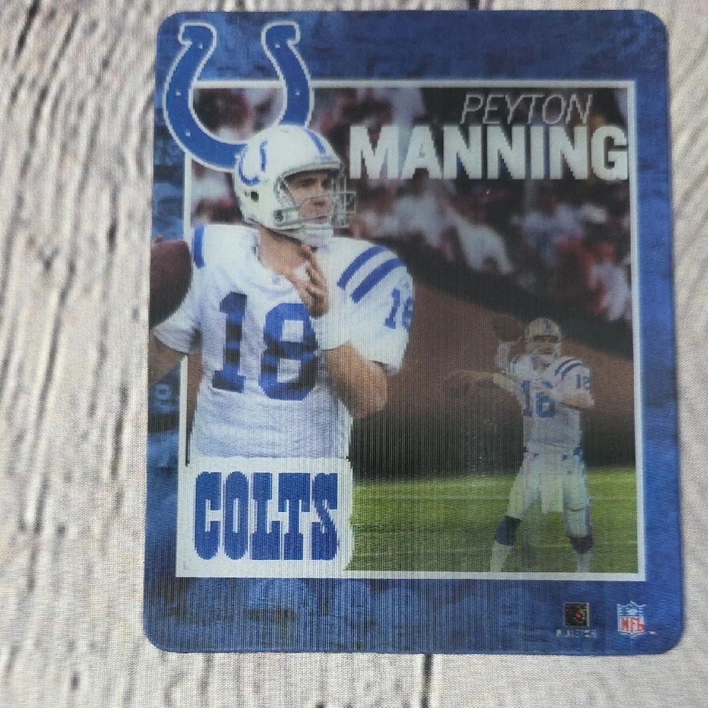 Peyton Manning Colts Halographic Magnetic Football Trading Card 4